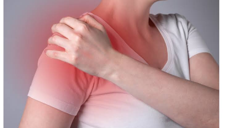 肩の痛み、そのままにしていませんか？