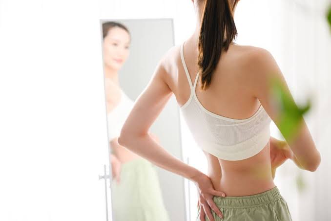 姿勢を整えて不調解消！